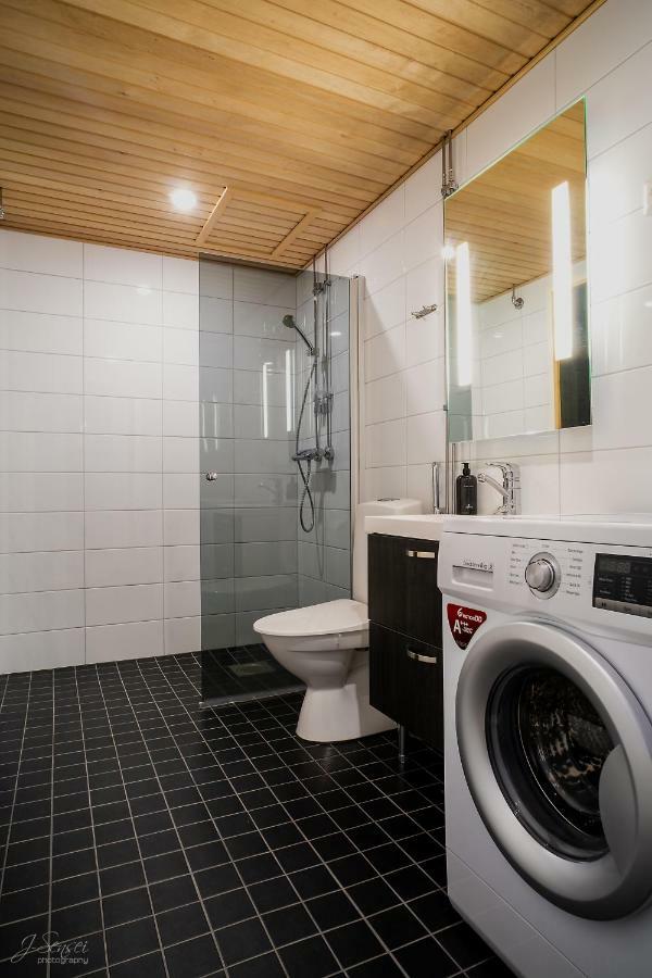 Westbay Inn Vaasa Ngoại thất bức ảnh